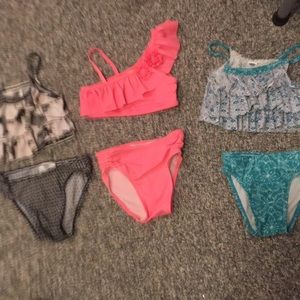 Old navy Bundle of bathing suits